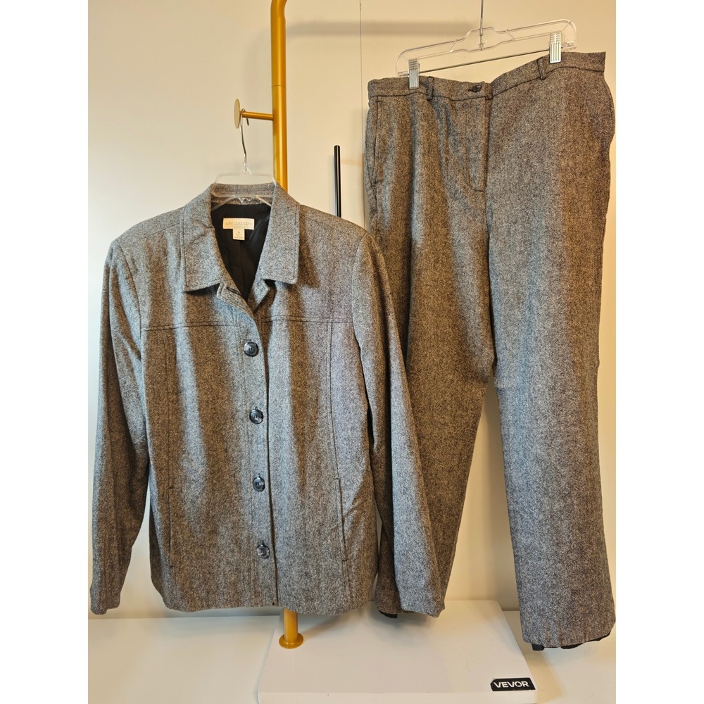 Minimalist Vintage Gray Tweed Blazer and Matching Pants Set Appleseed's